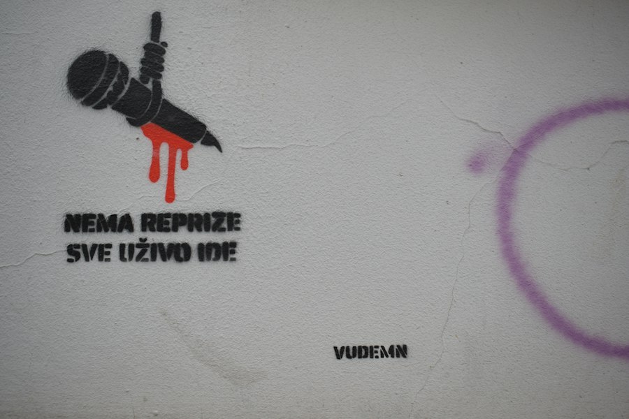 Photo freedom of expression