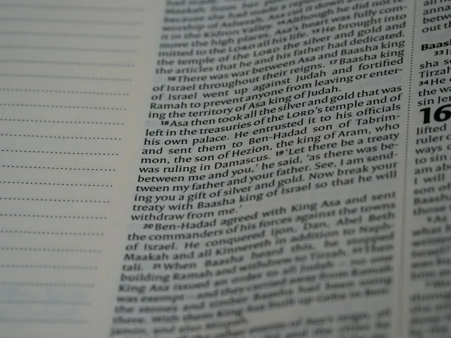 Photo common mistakes catchy headlines